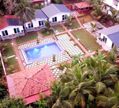 White Truffle Resort, Arambol Hotel in Mandrem