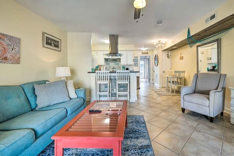 Coastal Condo with Pool Access - Steps to Beach Apartment in Carolina Beach