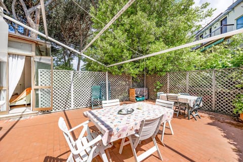 Balcony/Terrace, Balcony/Terrace