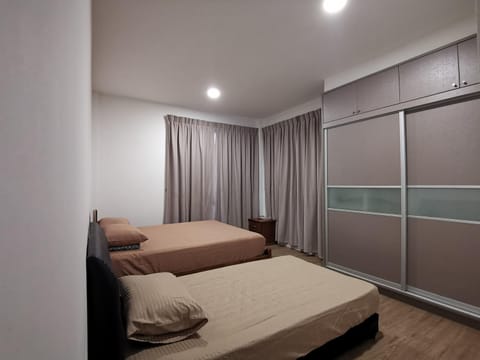 Urban ONE Homestay 8pax 3Rooms Condo in Kuching