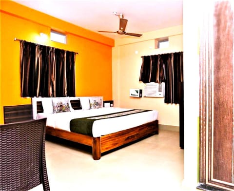 Goroomgo Krishna Residency Puri Near Sea Beach - Spacious Room with Excellent Service Awarded - Best Seller Hotel in Puri