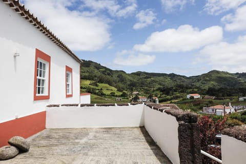 Property building, Natural landscape, Mountain view