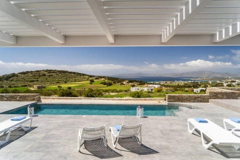 La Vitalite Luxury Villa in Paros Villa in Paros, Greece