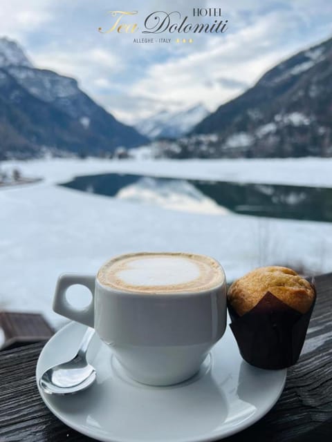 View (from property/room), View (from property/room), Lake view, Lake view, Breakfast