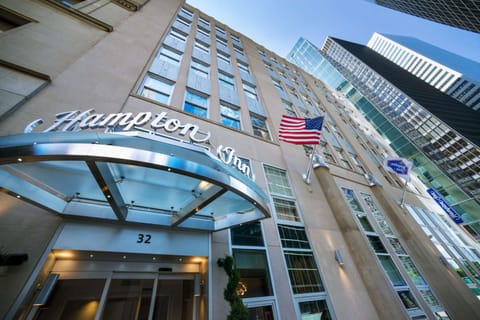 Hampton Inn Manhattan/Downtown- Financial District Hotel in Lower Manhattan