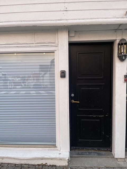 The Black Door. Apartment in Stavanger