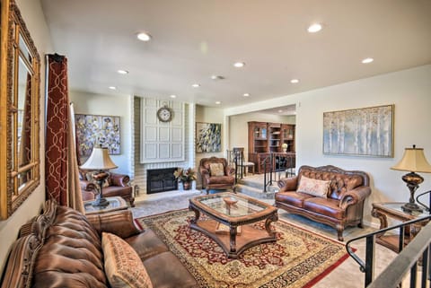 Chic and Spacious Torrance Gem Close to Beaches House in Harbor City