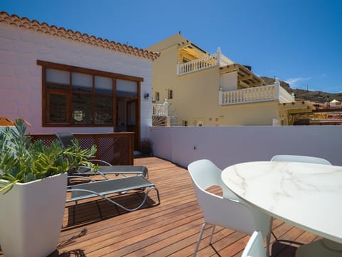 Beautiful beach house in traditional Canarian style House in Lomo Quiebre