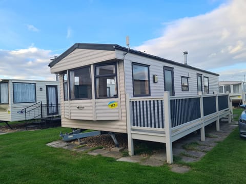 6 Berth 3 bedroom on Seaview Herald Gold Apartment in Ingoldmells