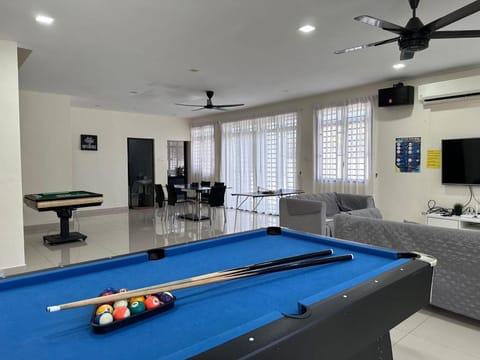 2 JB Adda Daya Setia Eco Austin 24paxs Pool Table Karaoke BBQ Corner Unit House in Johor Bahru