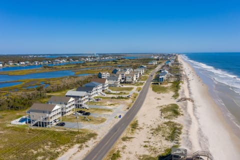 Sea N Sound Sandwich House in North Topsail Beach