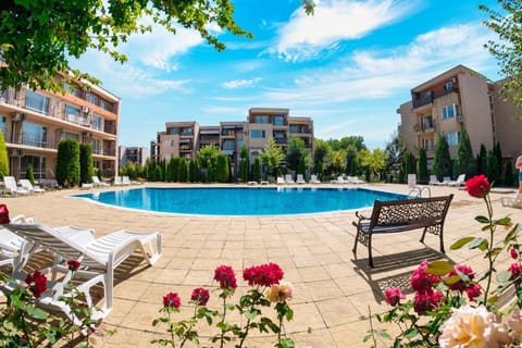Nessebar and Holiday Fort Apartments Copropriété in Sunny Beach