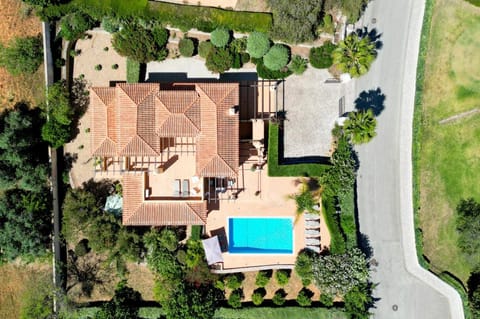 Property building, Bird's eye view, Swimming pool