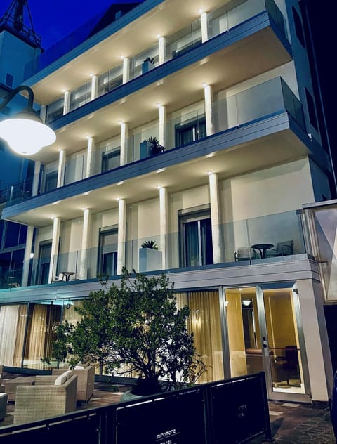 Property building, Patio, Night, Balcony/Terrace