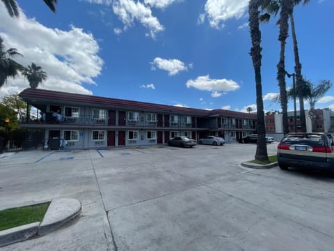 Economy Inn Motel in San Bernardino