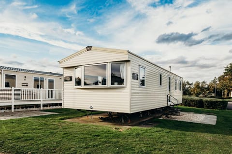 Waterside, Thorpe Park Cleethorpes Static Caravan Terrain de camping /
station de camping-car in Humberston