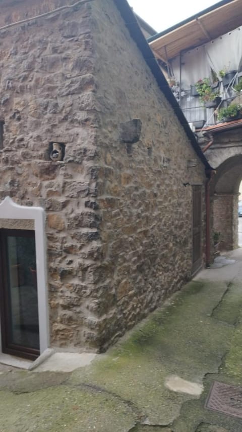 La pietra di Sersa Bed and Breakfast in Province of Massa and Carrara