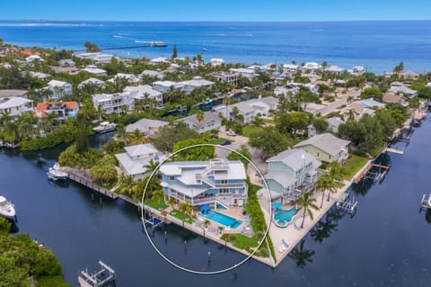 Dragonfly Harbour - 511 Loquat Dr House in Anna Maria Island