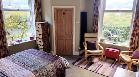 The Cabin: Great Views,Garden,Close to Town, Quiet Appartamento in Hebden Bridge