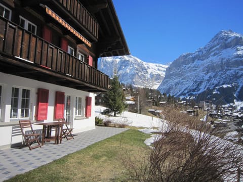 Chalet Aiiny Condo in Grindelwald