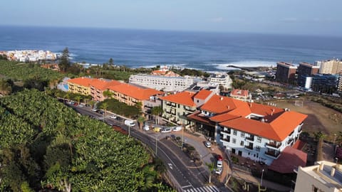 Bird's eye view, View (from property/room), Sea view, Street view