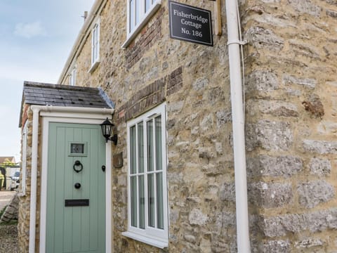 Fisherbridge Cottage House in Weymouth