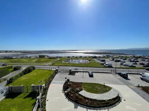 Shoreline Apartments Apartment in Galway