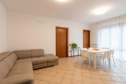 MIZAR- Appartamento privato con parcheggio gratuito by Appartamenti Petrucci Apartment in Foligno