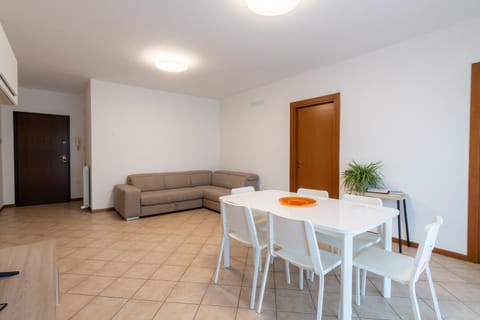 MIZAR- Appartamento privato con parcheggio gratuito by Appartamenti Petrucci Apartment in Foligno