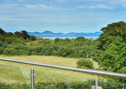 Gwêl y Môr House in Abersoch