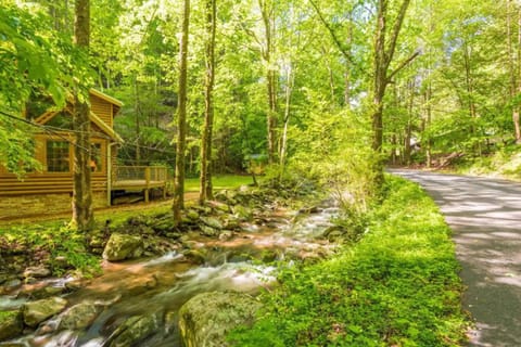 Firefly Creek House in Gatlinburg