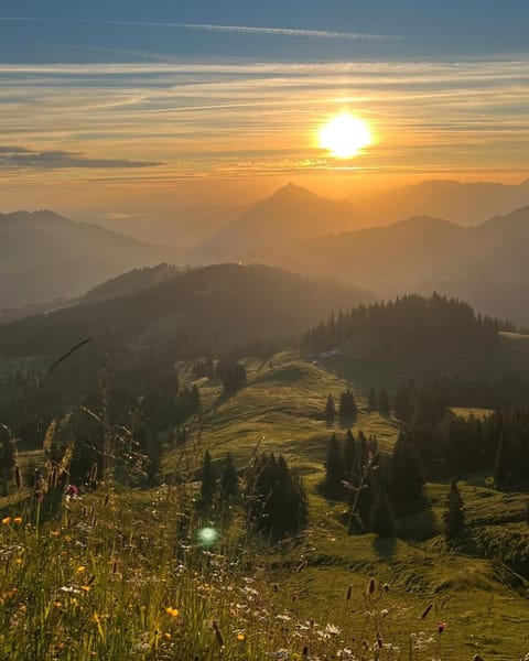 Nearby landmark, Natural landscape, Sunrise, Sunset