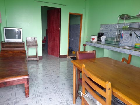 CJ Transient house Condo in Baguio