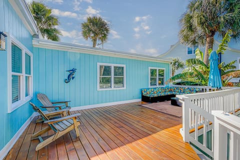 Latitude Adjustment Casa in Edisto Beach