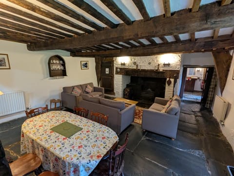 Living room, Dining area, fireplace