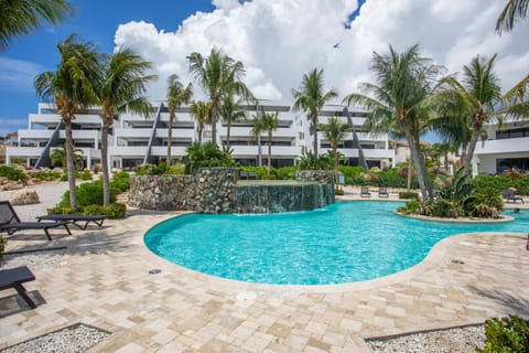 Property building, Pool view, Swimming pool