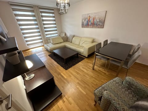 Nevena Belville Apartments Condo in Belgrade