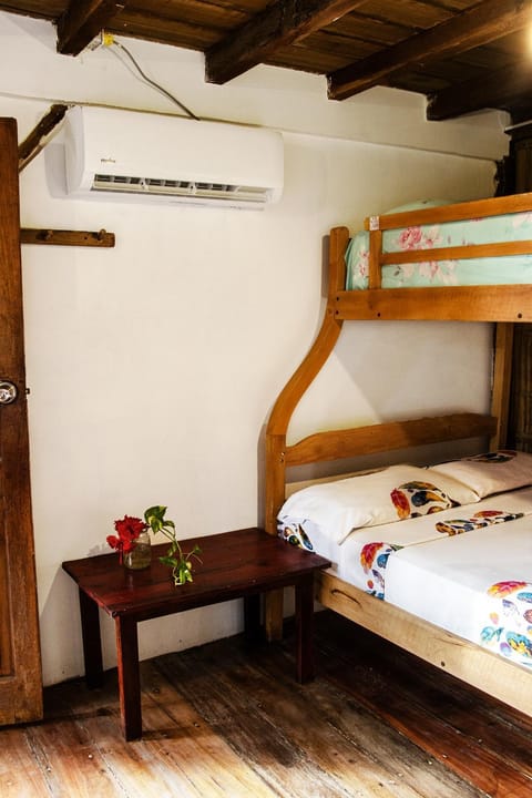 Hostal Olmito Canoa Bed and Breakfast in Canoa