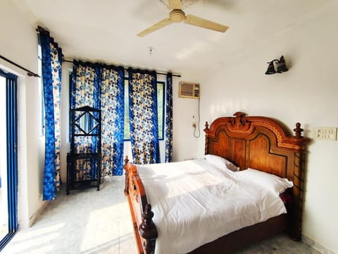 Hilltop 4BHK Villa with Private Pool Near Candolim Villa in Goa, India