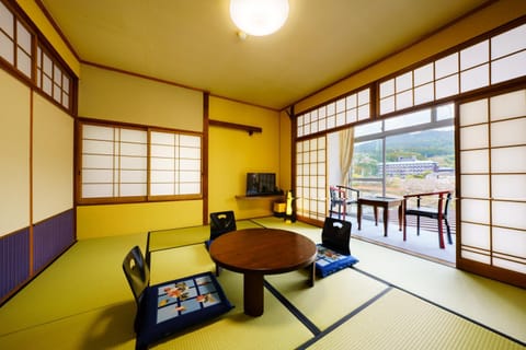 Ureshino Onsen Kotobukiya Ryokan in Fukuoka Prefecture