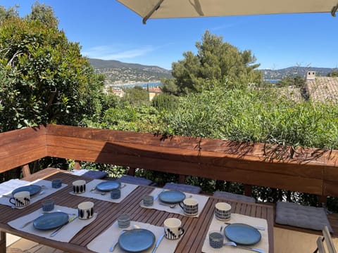 Patio, Spring, Day, Natural landscape, View (from property/room), Balcony/Terrace, Mountain view