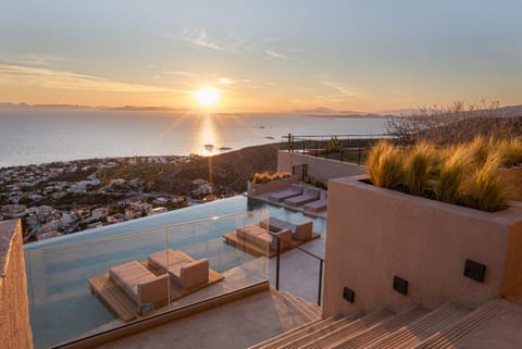 Pool view, Sea view, Swimming pool, Sunset, sunbed