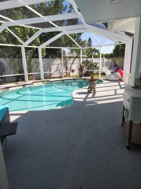 House with Heated Pool near to Florida Beaches House in Port Saint Lucie