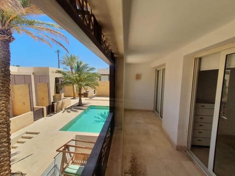 Balcony/Terrace, Pool view, Swimming pool