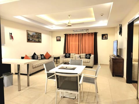 Bright & Beautiful 1 Bed Apt In Bahria Town Condo in Islamabad