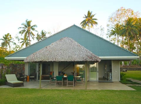 Ifiele'ele Plantation House in Upolu