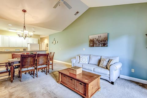 Paradise on the Course-303 Condo in Carolina Forest