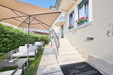 Property building, Garden view