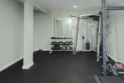 Secluded Villa on 50+ acres - near IU and Nashville Villa in Indiana