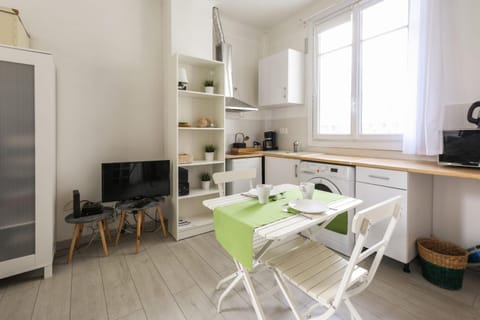 Studio Essentiel - Welkeys Apartment in Montrouge